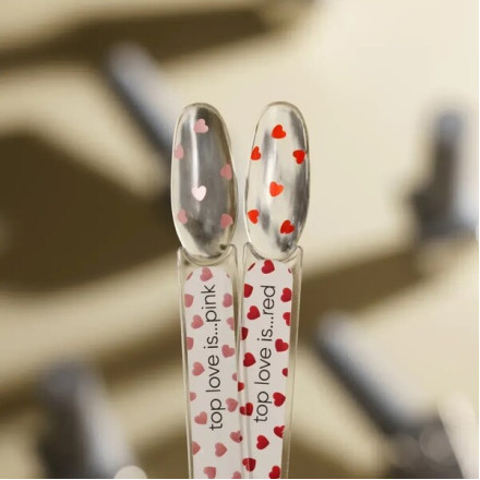 Valeri Top Love is… red 30 мл